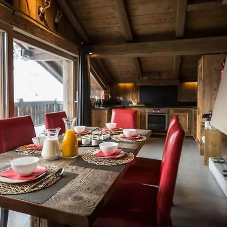 Contact Us At What App - 0041-798-079-427 To Book!! - Chalet Merveilleusement Confortable Avec 3