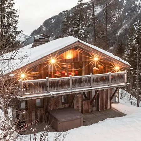 Contact Us At What App - 0041-798-079-427 To Book!! - Chalet Merveilleusement Confortable Avec 3 Villa