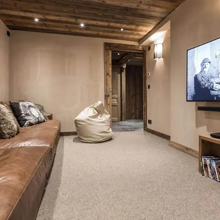 Contact Us At What App - 0041-798-079-427 To Book!! - Chalet Merveilleusement Confortable Avec 3 Villa *